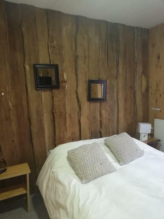 Hostal Plaza Chiloe Castro Extérieur photo